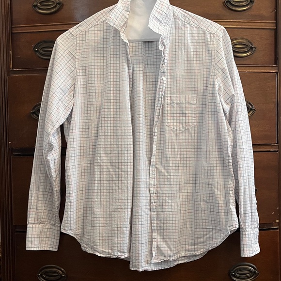 Women’s Plaid Button-Up Shirt - Picture 1 of 1